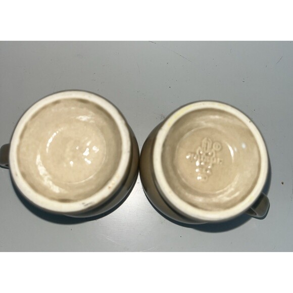 PFALTZGRAFF FOLK ART Footed Pedestal Mugs-Set of 2-Pre Owned - Picture 5 of 5